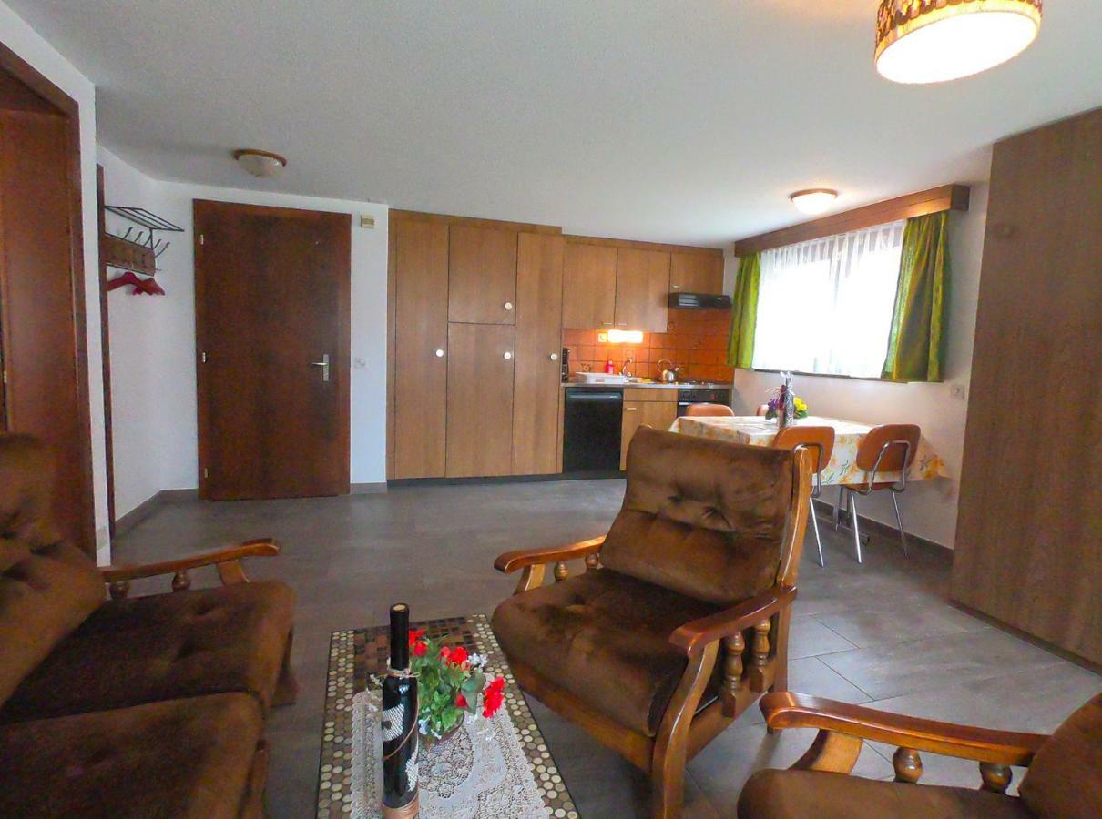 Apartmán Haus Erle Saas-Grund Exteriér fotografie